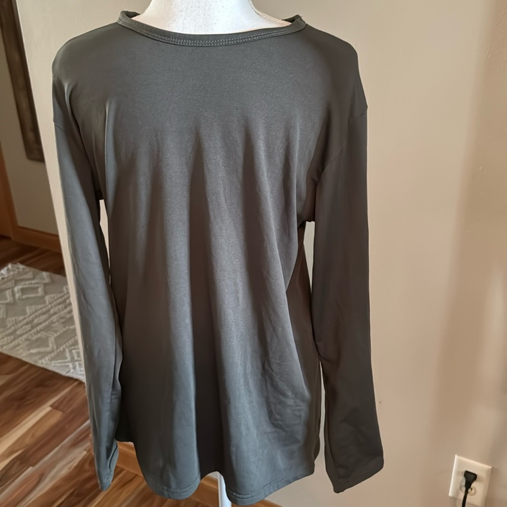 NEW Men’s Mossy Oak Thermal Shirt - XL